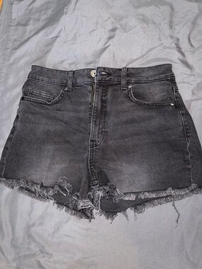 H&M Black High-Rise Denim Mini Skirt with Frayed Hem